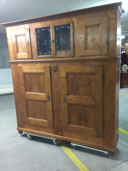 schönes antikes Büffet Biedermeier Massivholz Kirschbaum schönes antikes Büffet Biedermeier Massivholz Kirschbaum