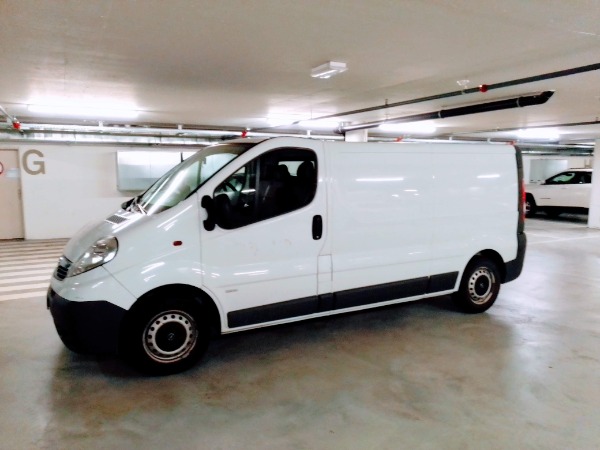 Kleintransporte Warentaxi Möbeltaxi Transporttaxi Bern Thun