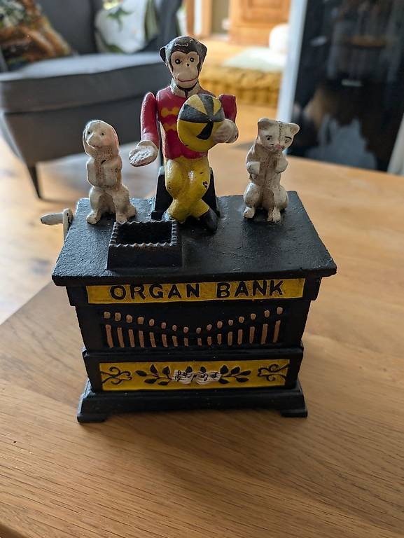 Antikes Organ Bank Kässeli