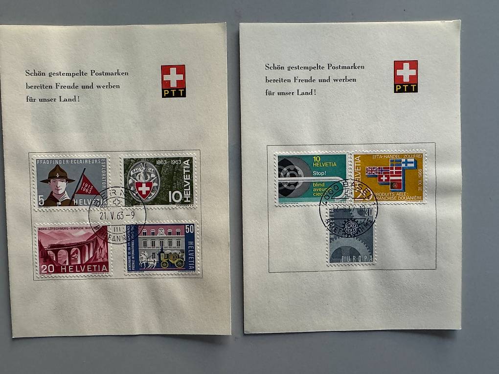 72 Briefmarken-Doppelkarten + -Postkarten Schweiz