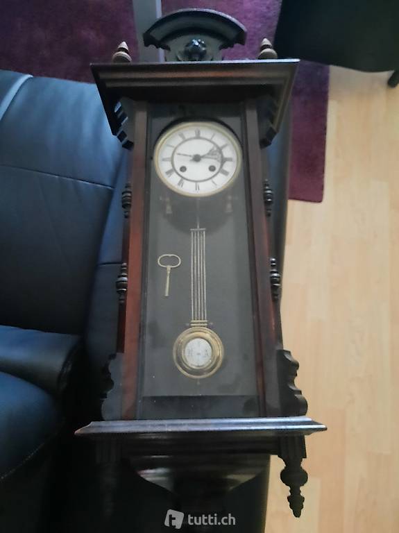 Antike Uhr Antike Uhr