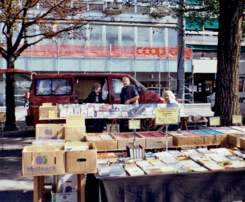 05.05.2026 Marché des bouquinistes de la Fusterie Genf Plainpalais